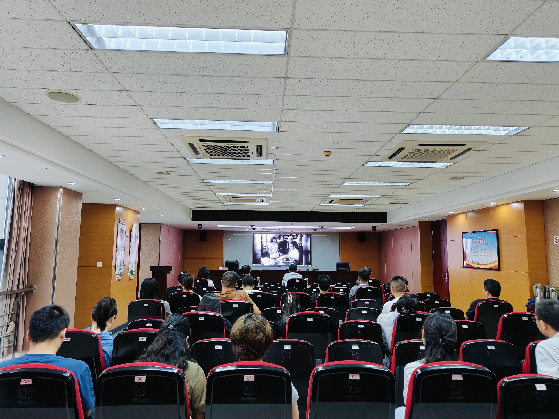 1721785937176243.jpg 1721785937176243.jpg